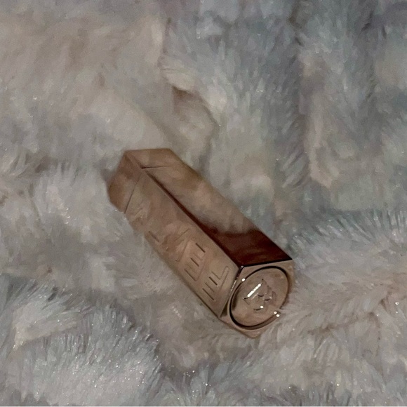 NEW Fenty Beauty Icon The Case Refillable Lipstick Case Metallic Nude - Picture 11 of 16